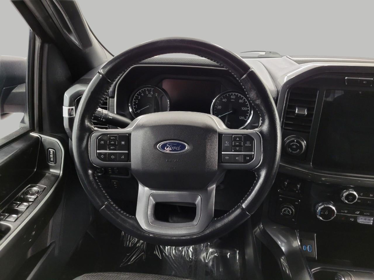 2022 Ford F-150 XLT 4WD SuperCrew 5.5' Box