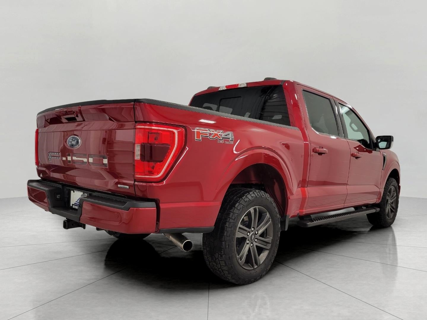 2022 Ford F-150 XLT 4WD SuperCrew 5.5' Box