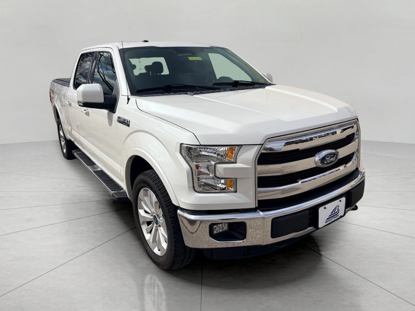 2016 Ford F-150 4WD SuperCrew 145 Lariat