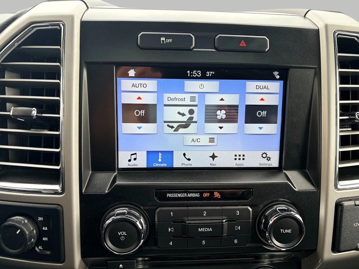 2016 Ford F-150 4WD SuperCrew 145 Lariat