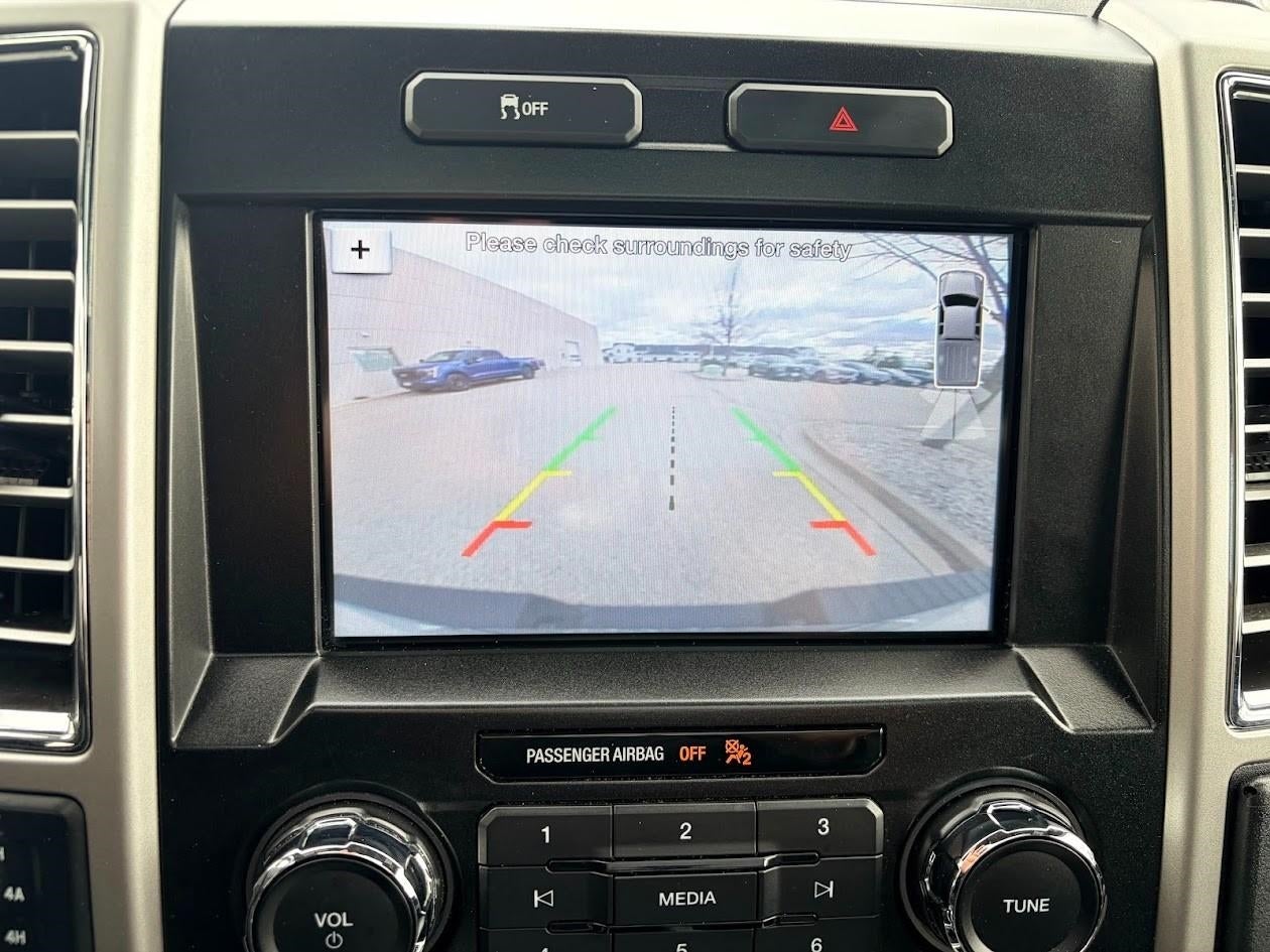 2016 Ford F-150 4WD SuperCrew 145 Lariat