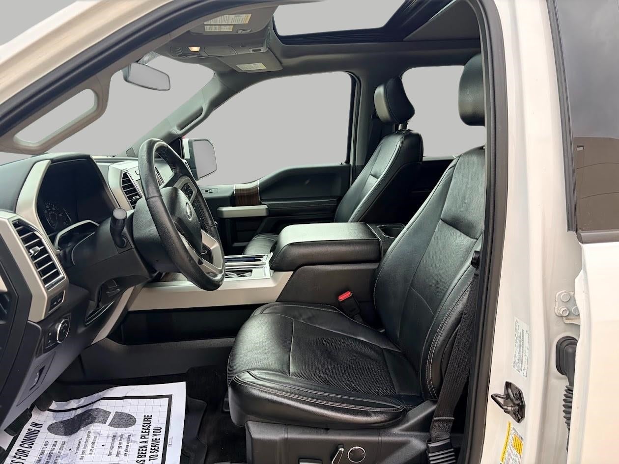 2016 Ford F-150 4WD SuperCrew 145 Lariat