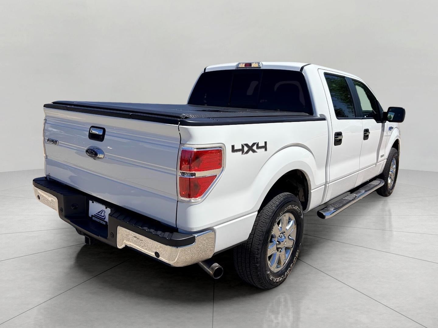 2014 Ford F-150 4WD SuperCrew 145 XLT