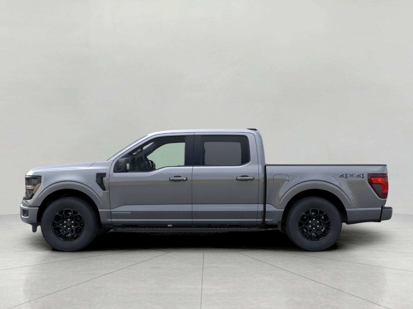 2025 Ford F-150 XLT 4WD SuperCrew 5.5' Box