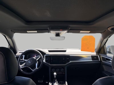 2022 Volkswagen Atlas Cross Sport 2.0T SEL R-Line 4MOTION