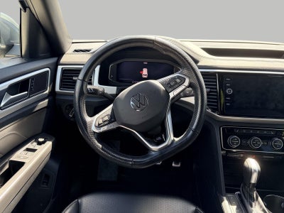 2022 Volkswagen Atlas Cross Sport 2.0T SEL R-Line 4MOTION