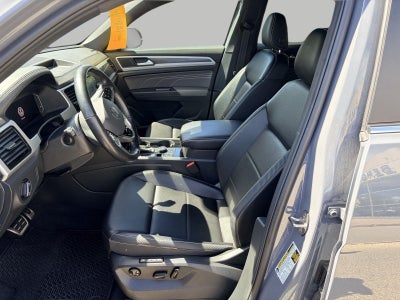 2022 Volkswagen Atlas Cross Sport 2.0T SEL R-Line 4MOTION
