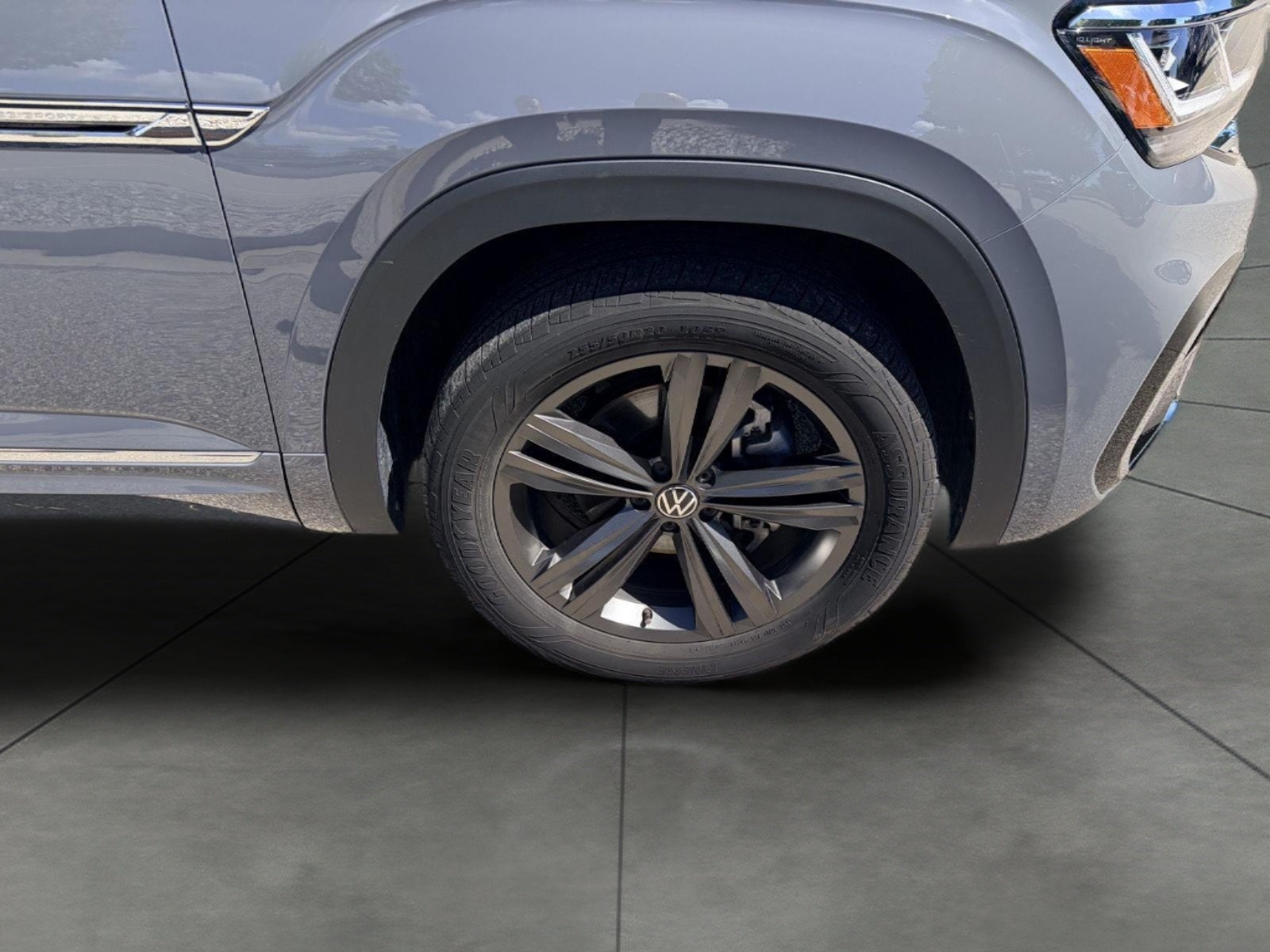 2022 Volkswagen Atlas Cross Sport 2.0T SEL R-Line 4MOTION