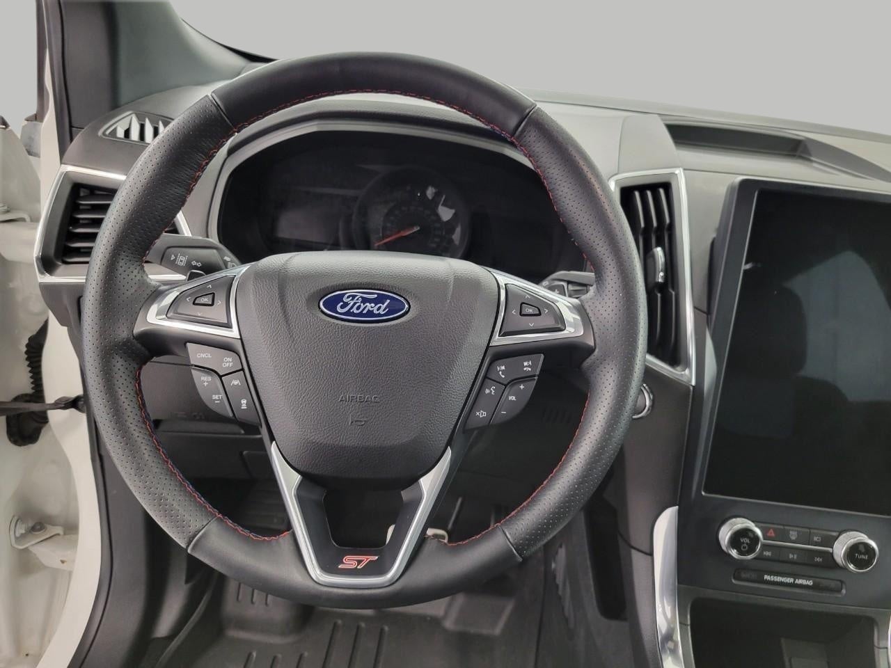 2024 Ford Edge ST