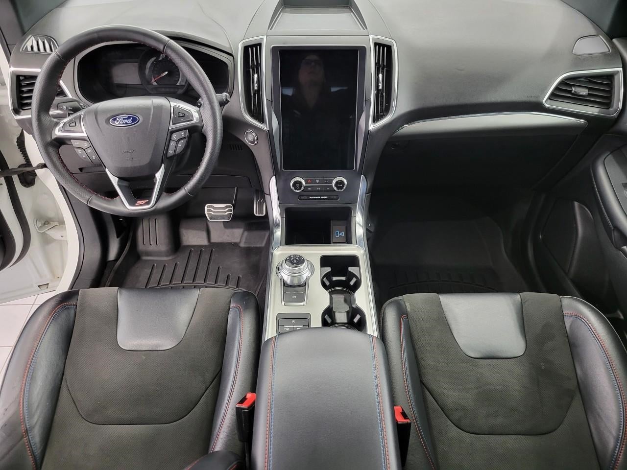2024 Ford Edge ST