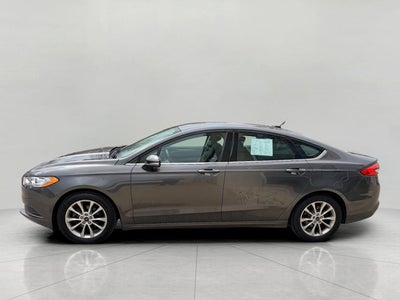2017 Ford Fusion SE FWD