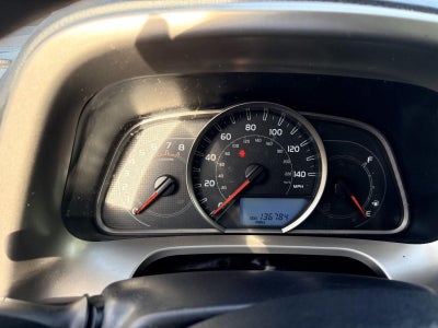 2015 Toyota RAV4 AWD 4dr LE