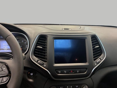 2023 Jeep Cherokee Altitude Lux 4x4