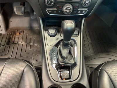 2023 Jeep Cherokee Altitude Lux 4x4