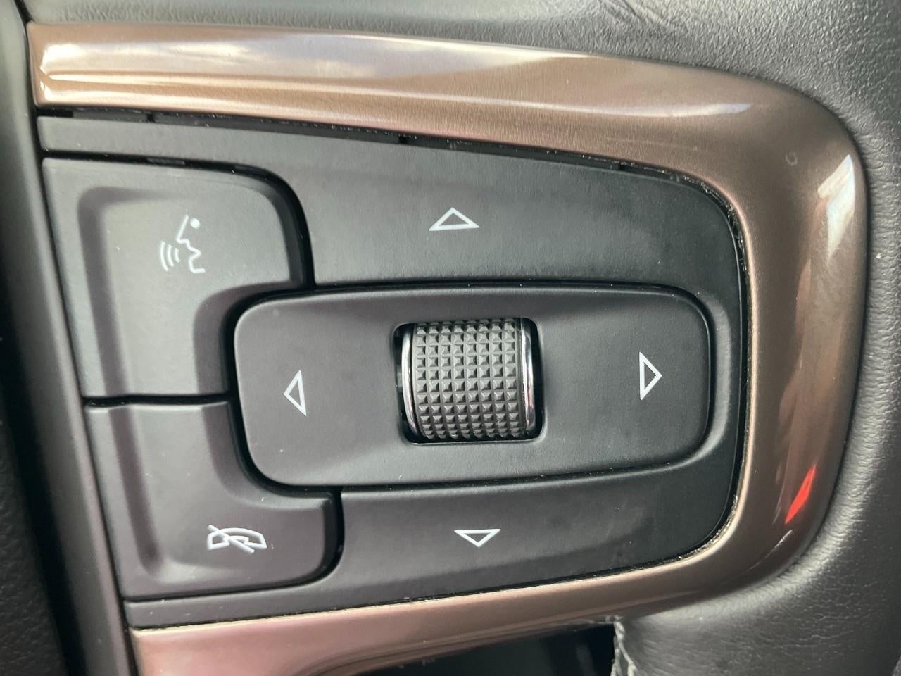 2020 Chevrolet Silverado 1500 4WD Crew Cab 147 High Country