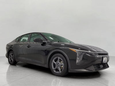 2025 Kia K4 LXS FWD