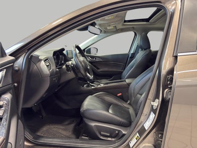 2018 Mazda Mazda3 5-Door Grand Touring Auto