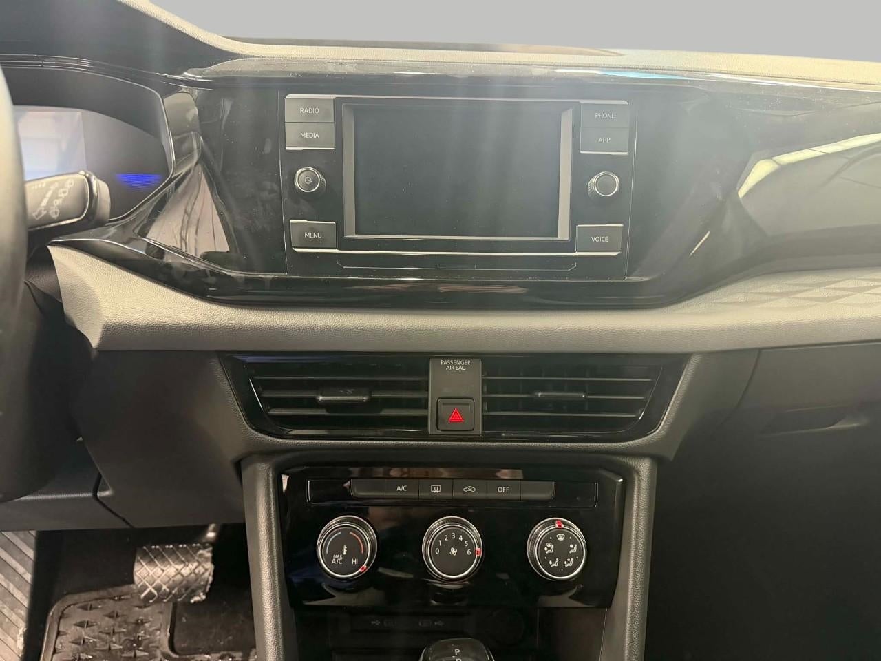 2024 Volkswagen Taos S FWD