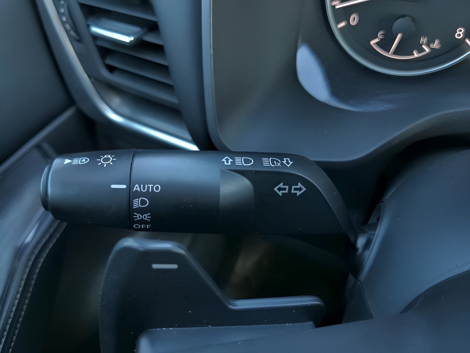 2024 Nissan Rogue AWD SV