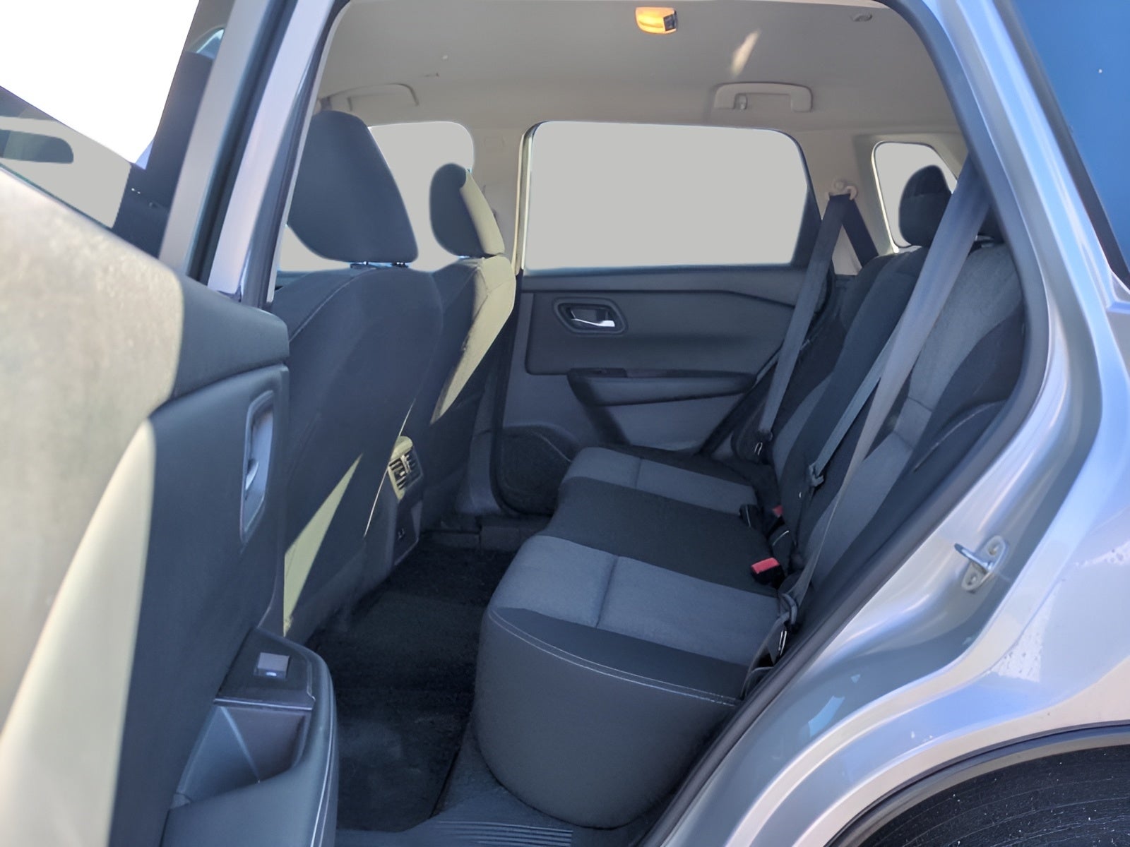 2024 Nissan Rogue AWD SV