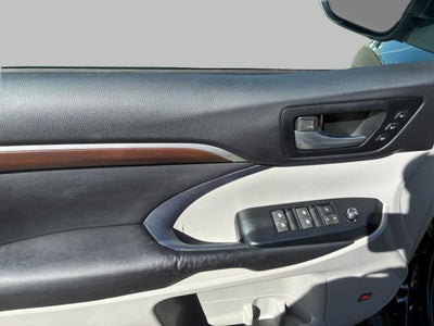 2015 Toyota Highlander AWD 4dr V6 Limited