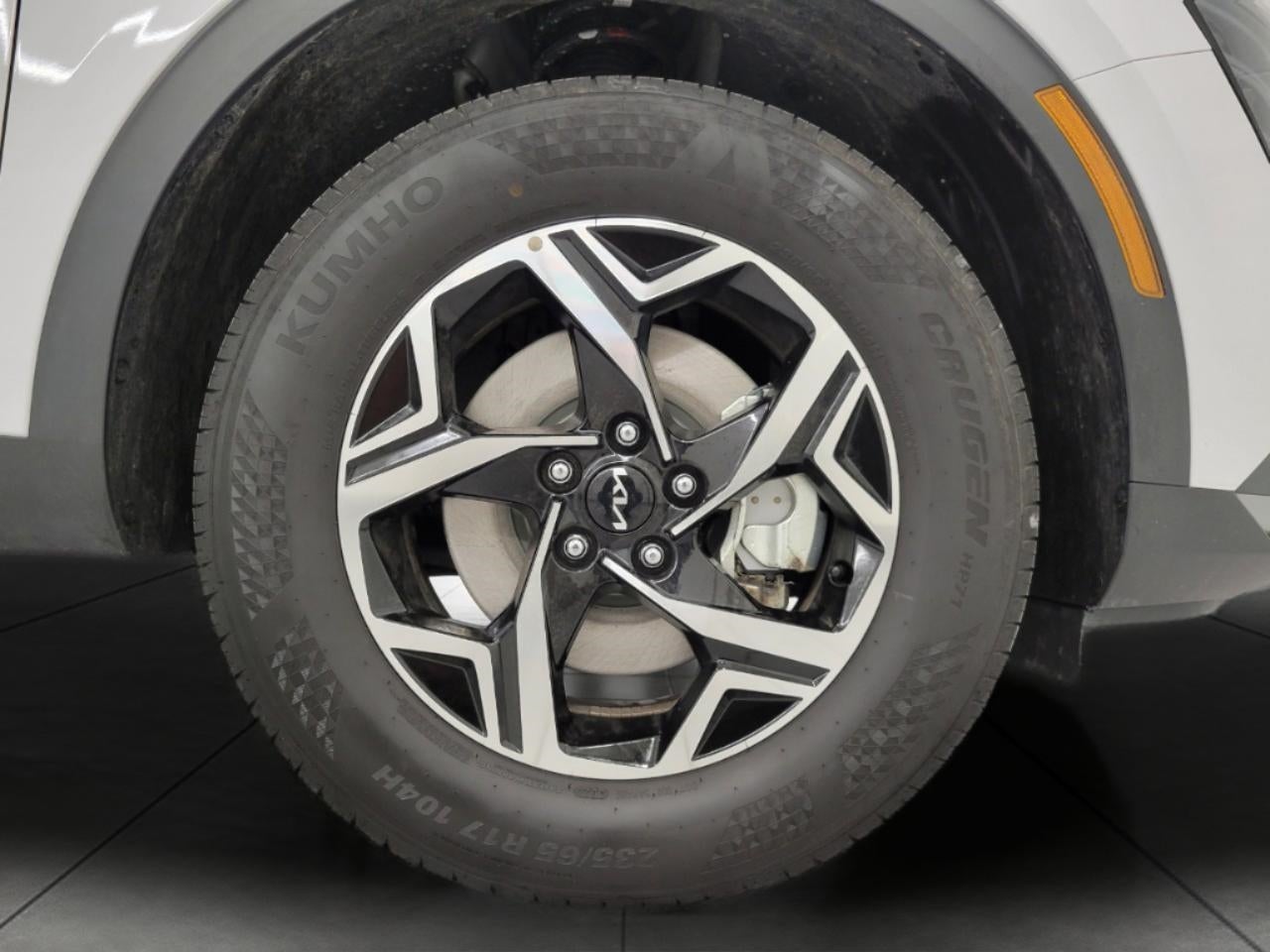 2025 Kia Sportage LX AWD