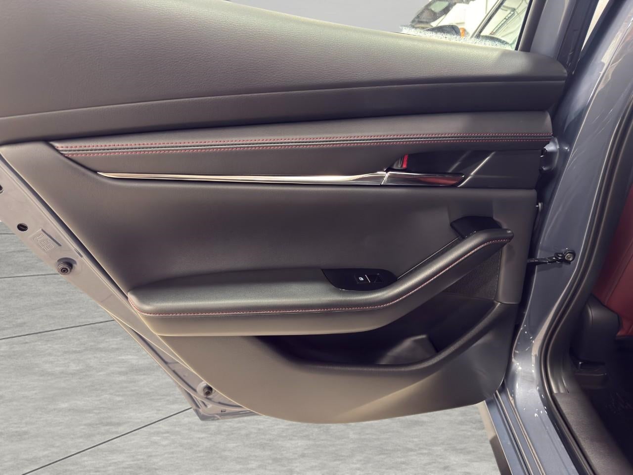 2026 Mazda Mazda3 Hatchback 2.5 S Carbon Edition AWD