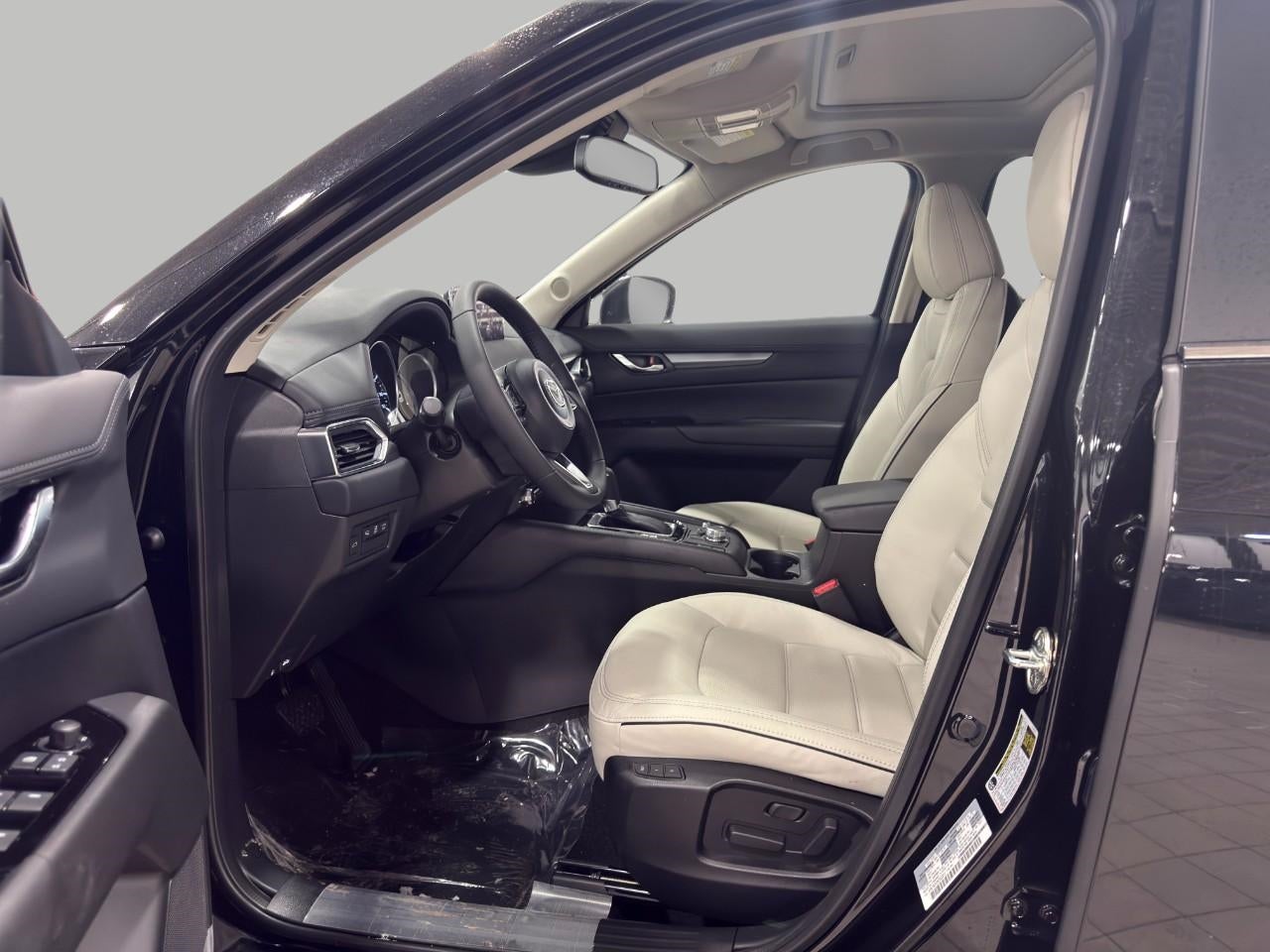 2025 Mazda Mazda CX-5 2.5 S Preferred AWD