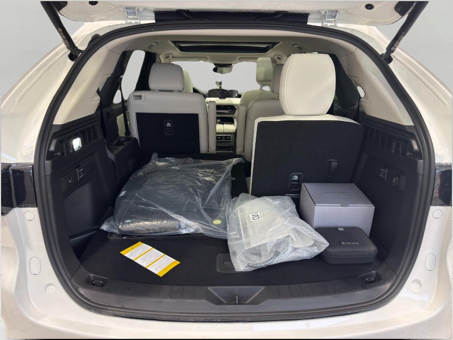 2026 Mazda Mazda CX-90 Plug-In Hybrid Premium Plus AWD