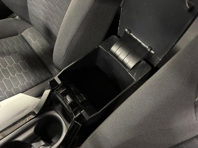 2022 Toyota Corolla Hatchback SE Manual