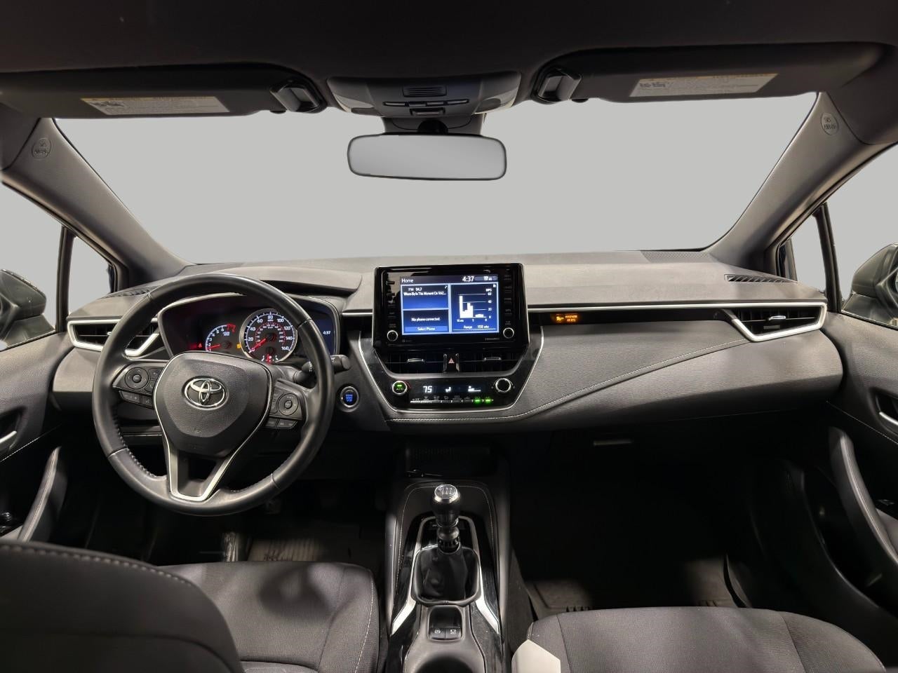 2022 Toyota Corolla Hatchback SE Manual