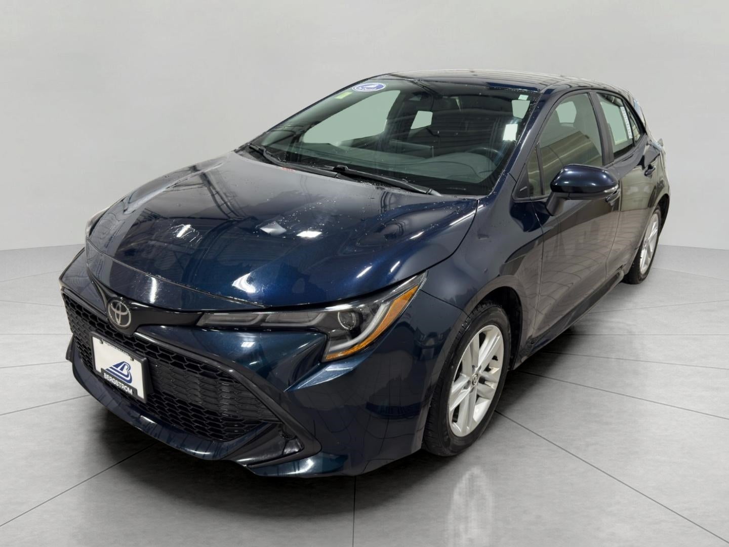 2022 Toyota Corolla Hatchback SE Manual