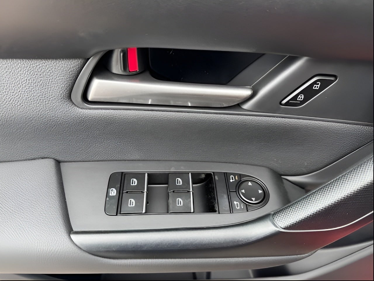 2025 Mazda Mazda CX-50 Hybrid Premium AWD