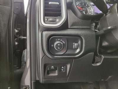 2022 RAM 1500 Lone Star 4x4 Crew Cab 5'7 Box