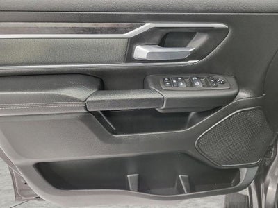 2022 RAM 1500 Lone Star 4x4 Crew Cab 5'7 Box