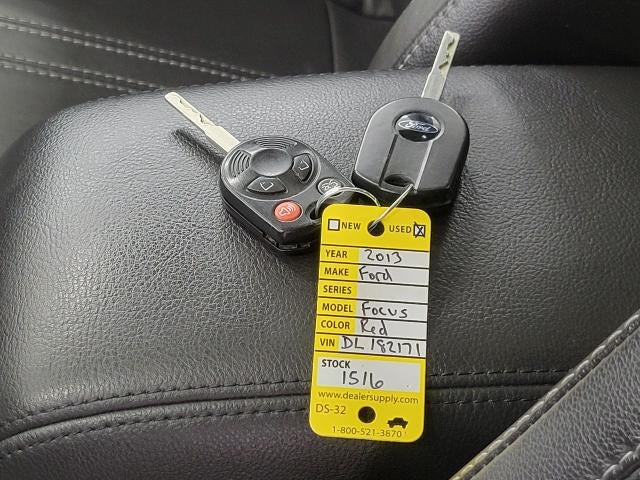 2013 Ford Focus 4dr Sdn SE