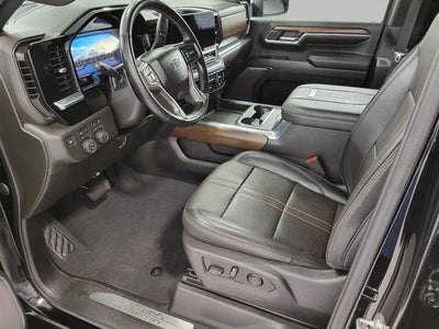 2024 Chevrolet Silverado 3500 HD 4WD Crew Cab 159 High Country