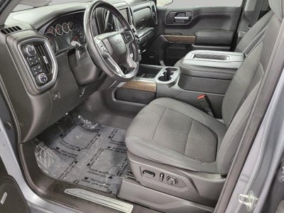 2020 Chevrolet Silverado 1500 4WD Double Cab 147 RST