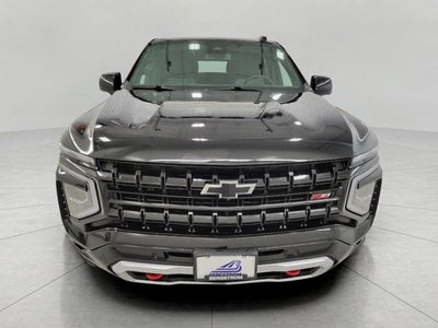 2025 Chevrolet Suburban 4WD 4dr Z71