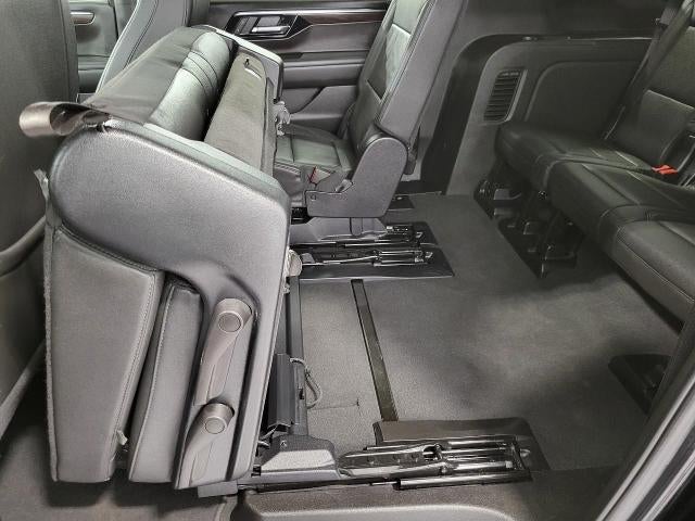 2025 Chevrolet Suburban 4WD 4dr Z71