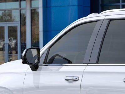 2026 Chevrolet Suburban 4WD 4dr Premier