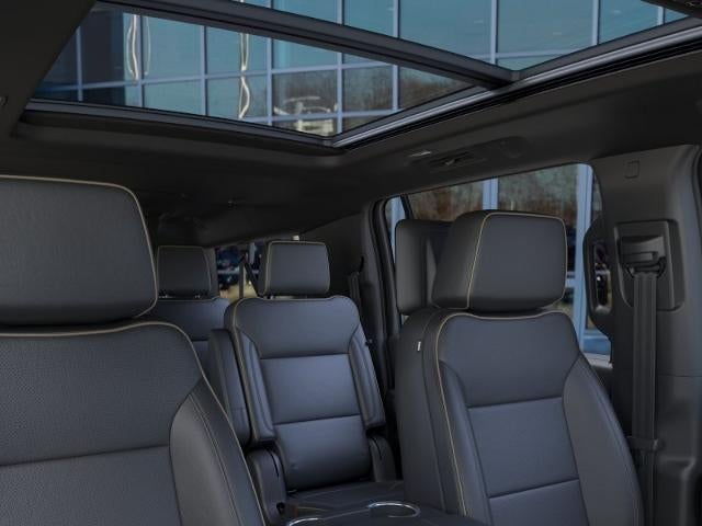 2026 Chevrolet Suburban 4WD 4dr Premier