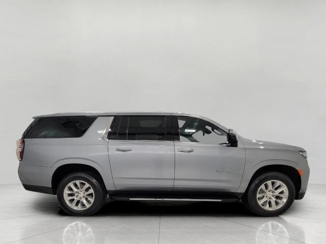 2023 Chevrolet Suburban 4WD 4dr Premier