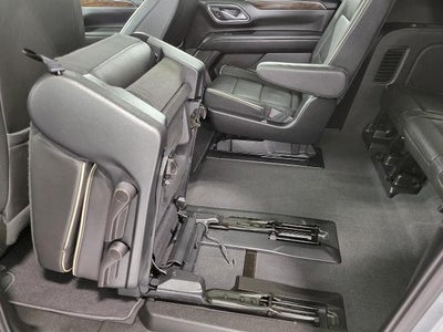 2023 Chevrolet Suburban 4WD 4dr Premier