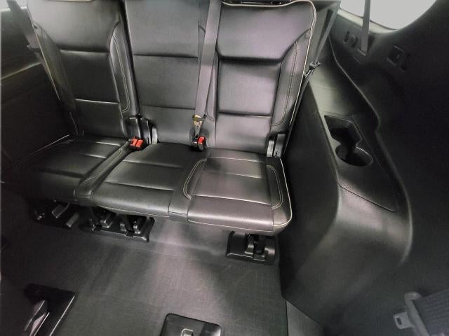 2023 Chevrolet Suburban 4WD 4dr Premier