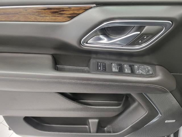 2023 Chevrolet Suburban 4WD 4dr Premier