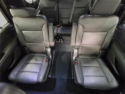 2023 Chevrolet Suburban 4WD 4dr High Country