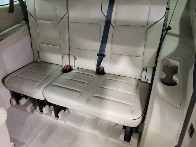 2023 Cadillac Escalade ESV 4WD 4dr Premium Luxury