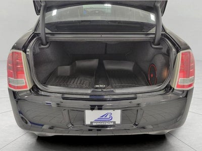 2012 Chrysler 300 4dr Sdn V6 300S AWD