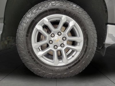 2022 Chevrolet Silverado 1500 4WD Crew Cab 147 LT w/1LT
